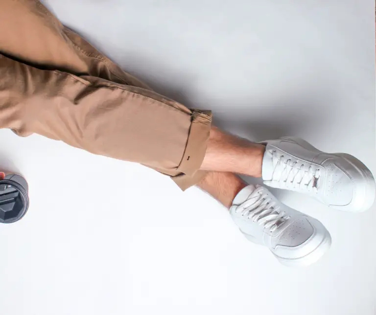 what-color-shoes-to-wear-with-tan-pants-7-best-matches-the-refined