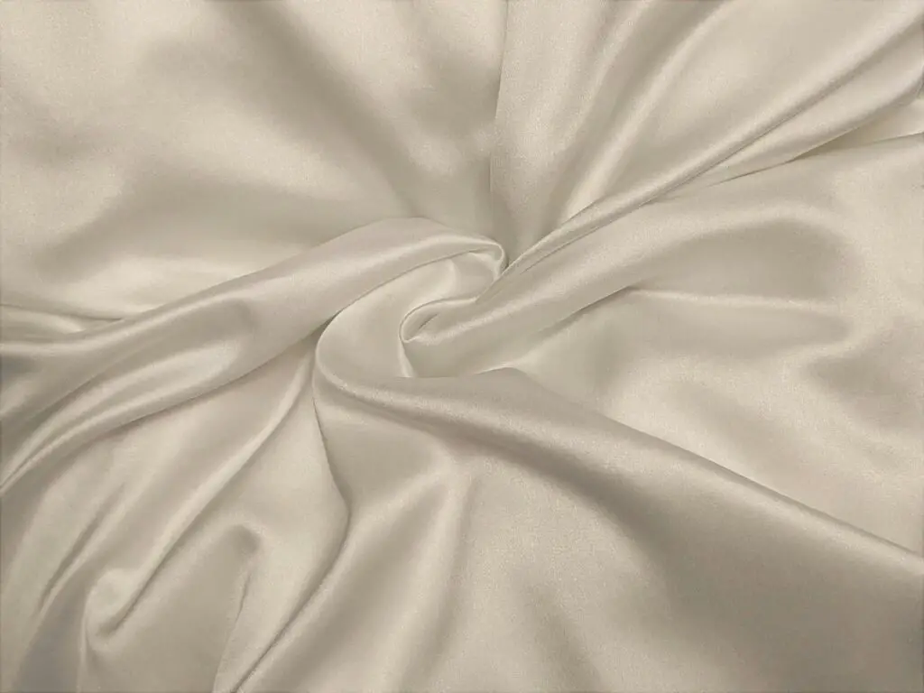 understanding the different types of silk